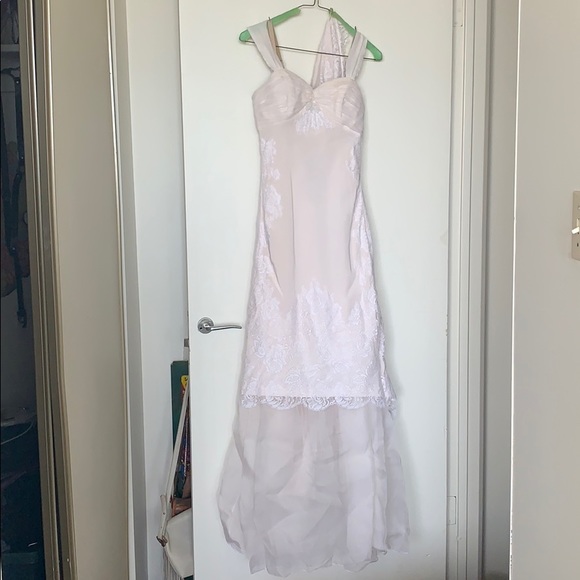 Dresses & Skirts - Wedding dress